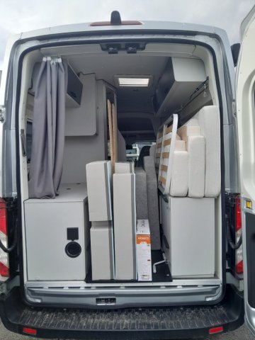 Font Vendome Forty Van 4x4 - Photo 8