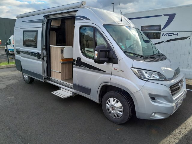 Font Vendome Leader Camp Occasion