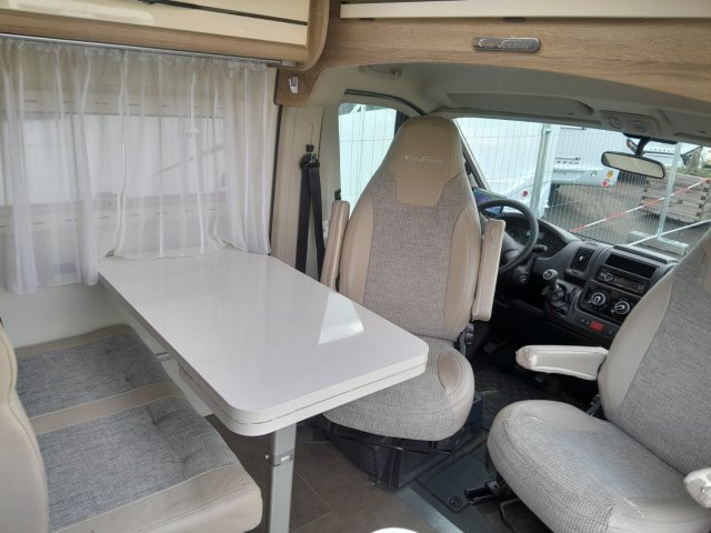 Font Vendome Leader Camp - Photo 2