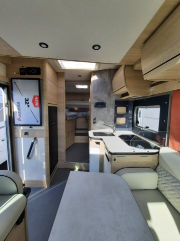 Rapido 666 F - Photo 3