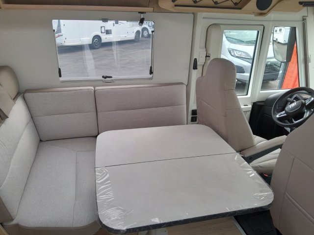 Rapido 850 F - Photo 2