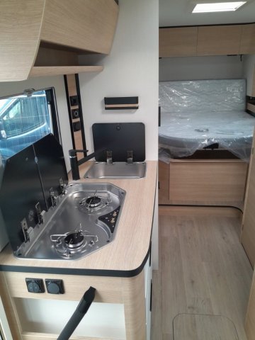 Rapido 850 F - Photo 3