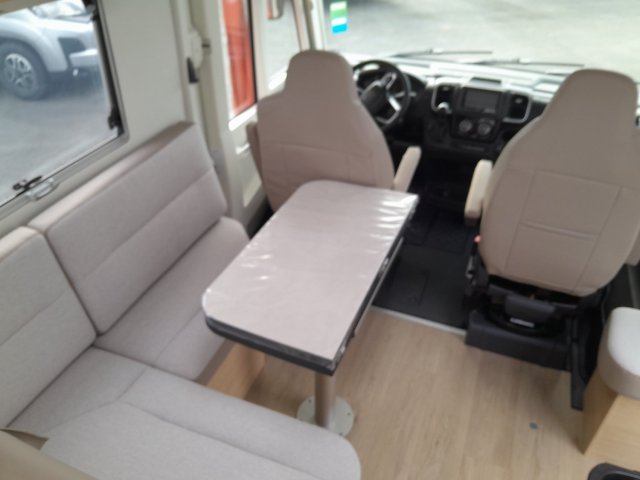 Rapido 850 F - Photo 4