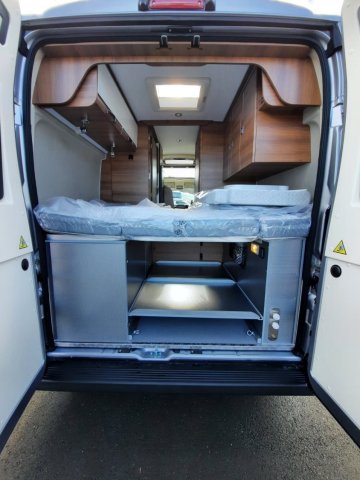 Rapido Van V55 - Photo 7