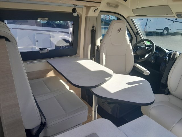 Rapido Van V68 - Photo 2