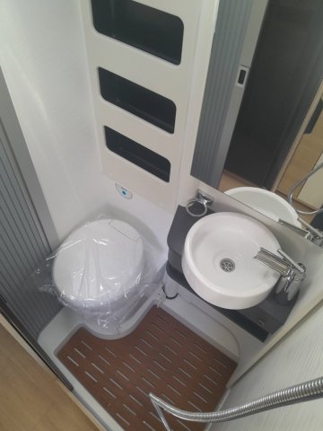 Rapido Van V68 - Photo 4