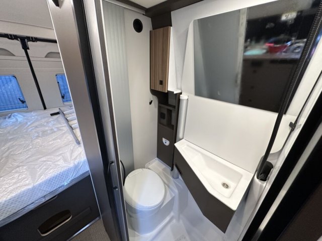 Burstner B66 600C CAMPEO C 600 TOIT RELEVABLE - Photo 6