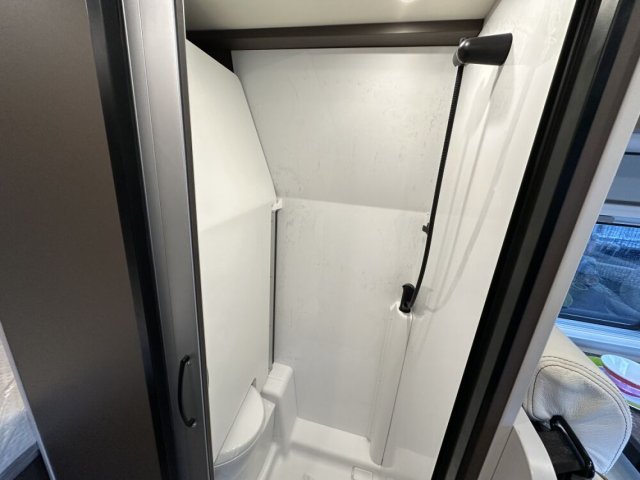 Burstner B66 600C CAMPEO C 600 TOIT RELEVABLE - Photo 7