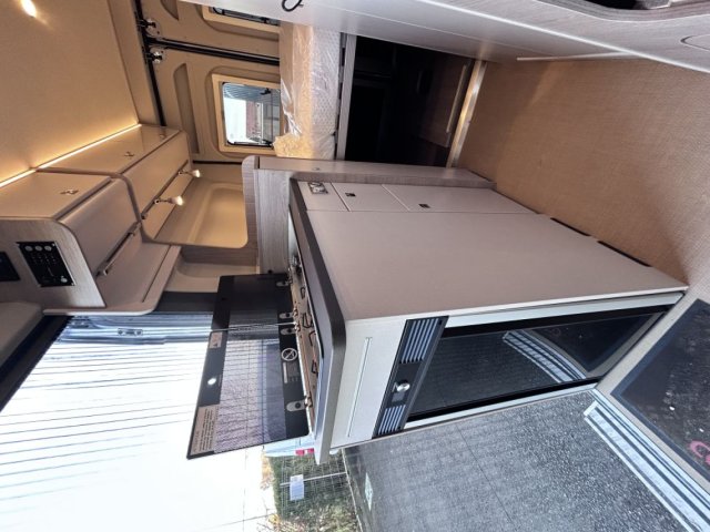 Burstner Campeo C 540 4x4  TOIT RELEVABLE - Photo 7