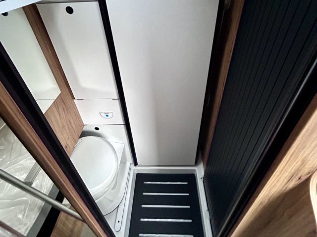 Font Vendome Leader Camp Duo - Photo 4