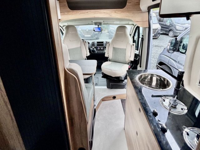 Font Vendome Leader Camp Duo - Photo 5