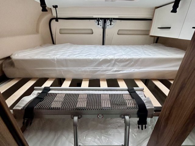 Font Vendome Leader Camp Duo - Photo 6