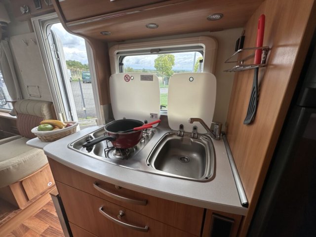 Hymer Exsis-I 698 - Photo 4