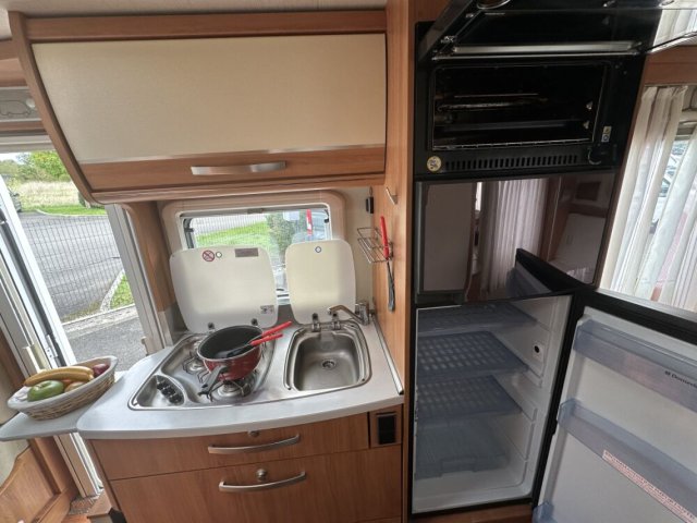 Hymer Exsis-I 698 - Photo 5