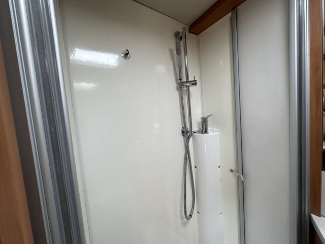 Hymer Exsis-I 698 - Photo 6