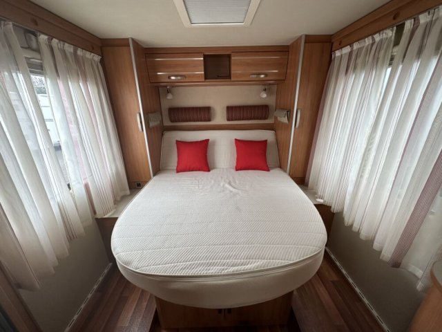 Hymer Exsis-I 698 - Photo 11
