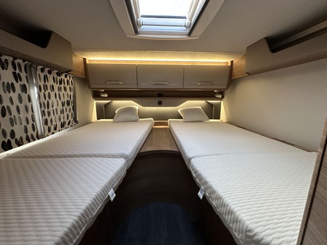 Knaus Van Wave 640 MEG boite auto - Photo 5