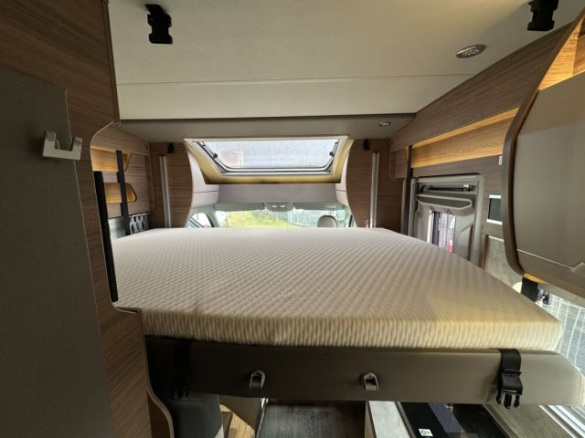 Knaus Van Wave 640 MEG boite auto - Photo 9