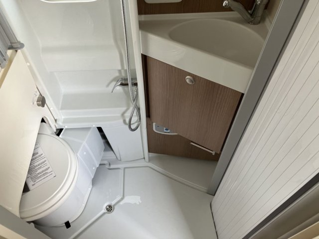 Malibu Charming Coupe 600 DB K VAN DBK TOIT RELEVABLE - Photo 14