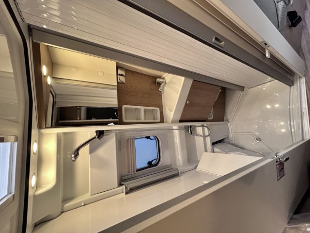 Malibu Comfort 600 DB VAN CONFORT - Photo 9