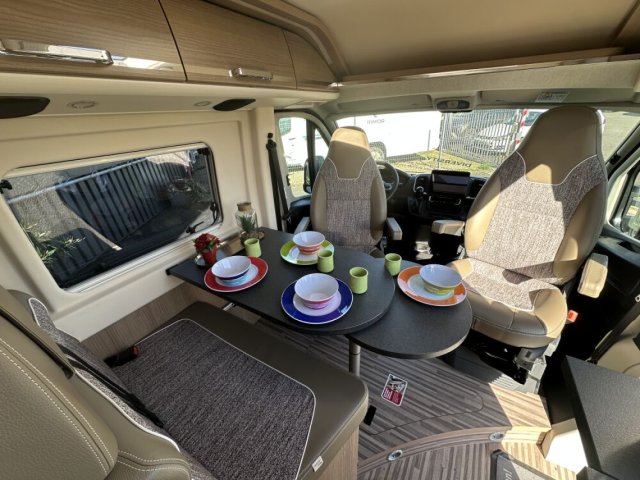 Malibu Diversity 640 LE K VAN COUPE - Photo 4