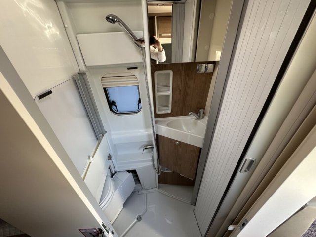 Malibu Diversity 640 LE K VAN COUPE - Photo 8