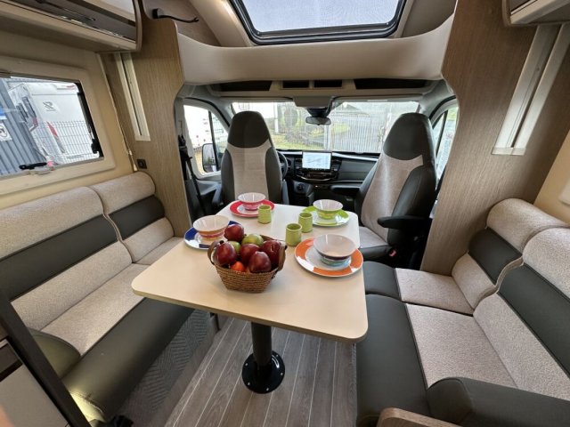 Roller Team Zefiro 267 TL 165CH BVA FORD 2026 - Photo 3