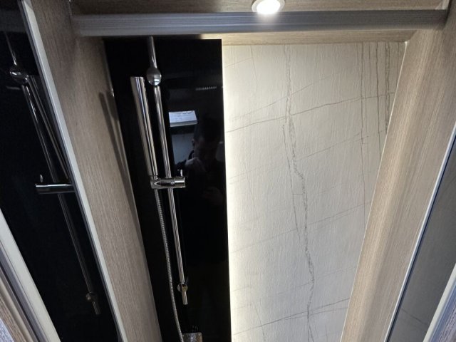 Roller Team Zefiro 267 TL 165CH BVA FORD 2026 - Photo 7