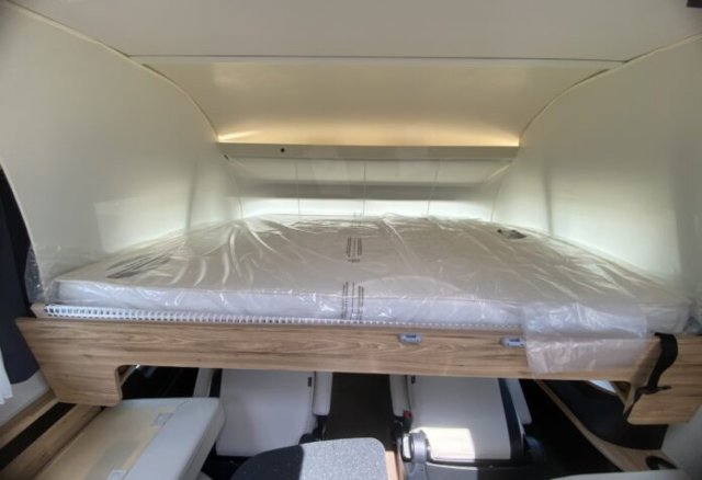 Bavaria Initial I720FC Nomade - Photo 7