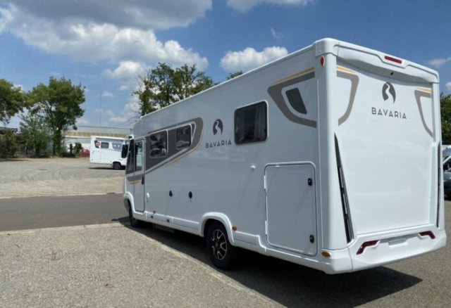 Bavaria Initial I720FC Nomade - Photo 2