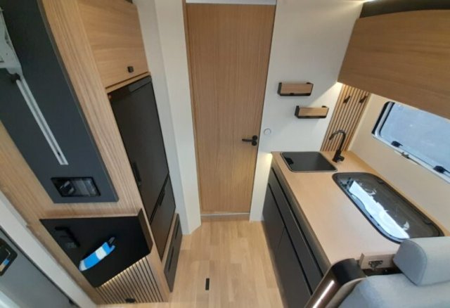 Bavaria Initial I740FC Nomade i 740 fc - Photo 10