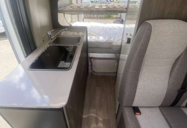 Benimar Benivan 120 Up - Photo 9