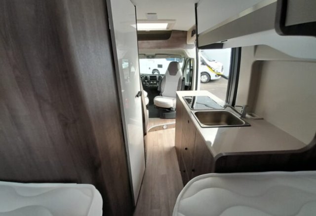 Benimar Benivan 160 Up - Photo 12