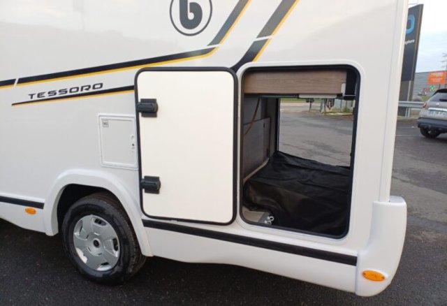 Benimar Tessoro 440 t440 up - Photo 6