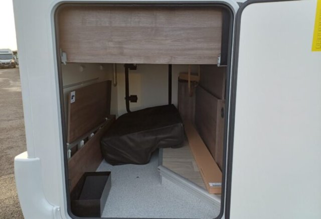 Benimar Tessoro 440 t440 up - Photo 8