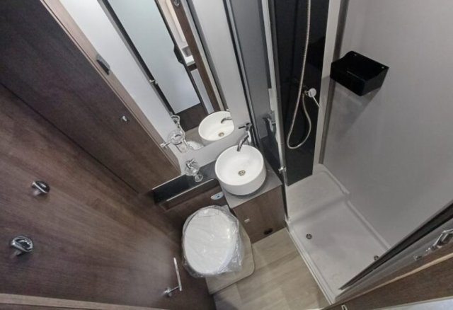 Benimar Tessoro 440 t440 up - Photo 12