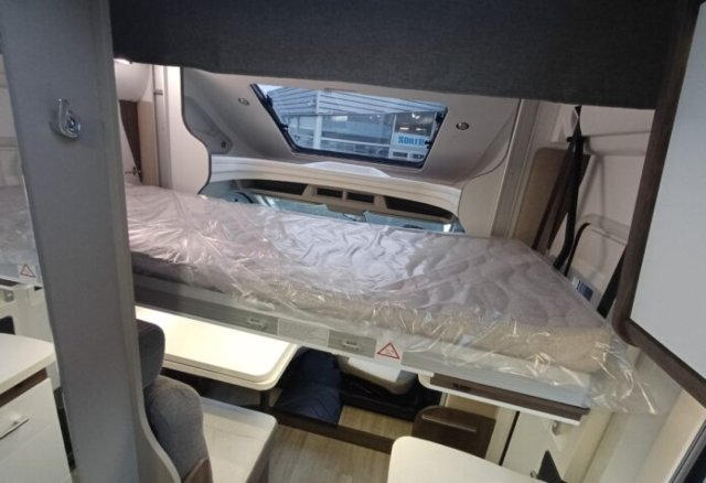 Benimar Tessoro 440 t440 up - Photo 14