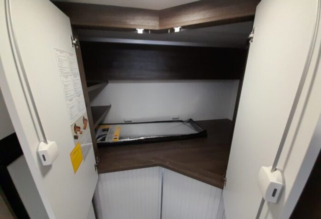 Benimar Tessoro 483 - Photo 10