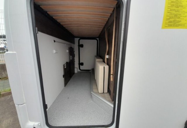 Benimar Yrteo 840 - Photo 6