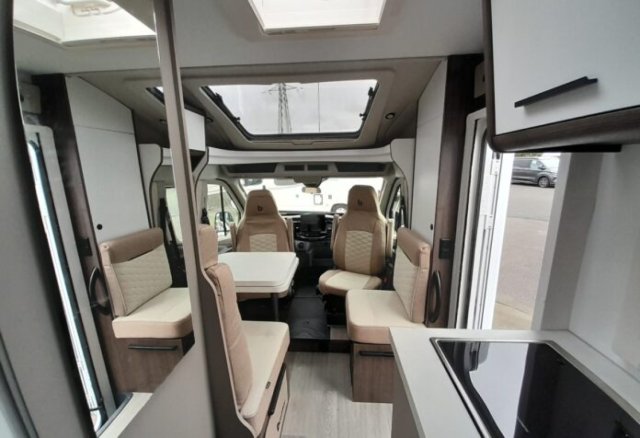 Benimar Yrteo 840 - Photo 16