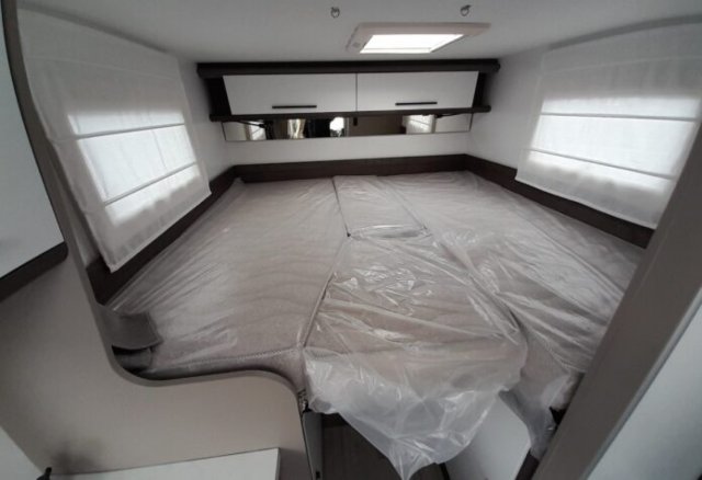 Benimar Yrteo 861 - Photo 14