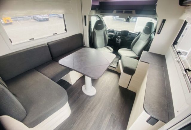 Challenger 240 Open Edition - Photo 4