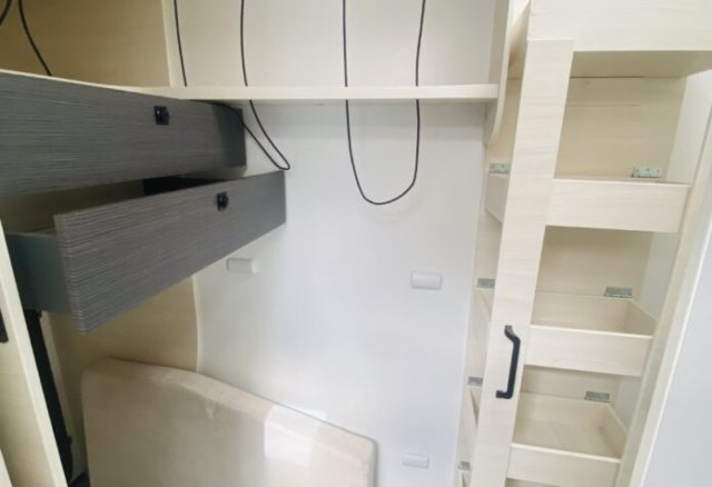 Challenger 240 Open Edition - Photo 10