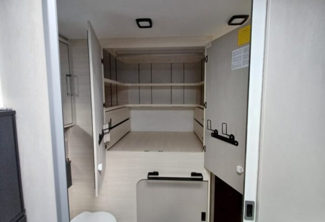 Challenger 260 Graphite Edition - Photo 13