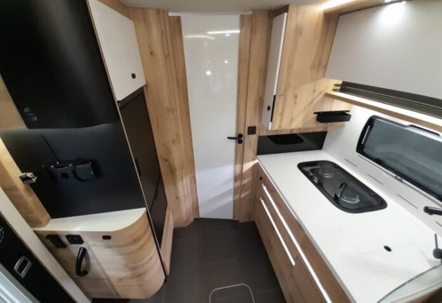 Le Voyageur LV 7.8 GJF eterna