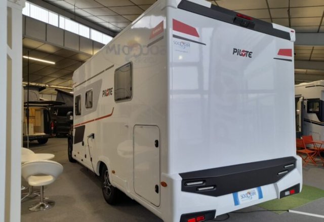 Pilote P 720 FC Evidence - Photo 4