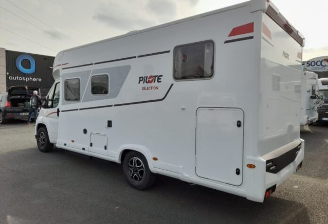 Pilote P 720 FGJ Selection sélection - Photo 4