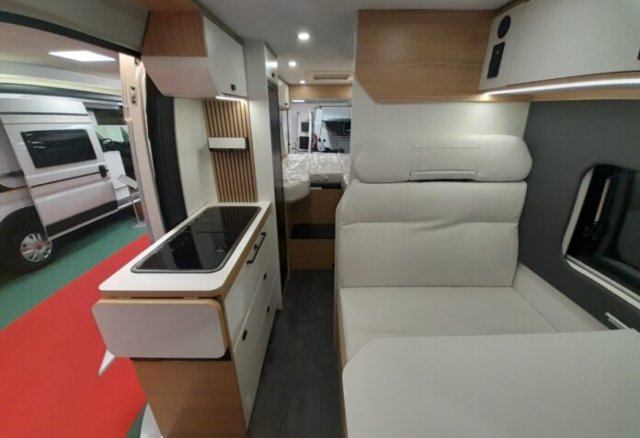 Pilote V 630 J Evidence - Photo 6