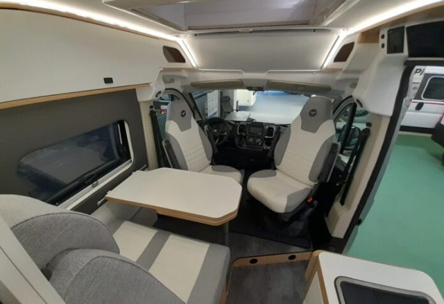 Pilote V 630 J Evidence - Photo 6