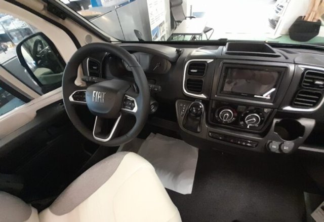 Pilote V 630 J Evidence - Photo 7